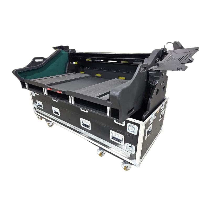 ProX Digico Quantum 852 Flip-Ready Hydraulic Console Easy Retracting Lifting Flight Case with 3x2U Rack and wheels by Zcase Poland.