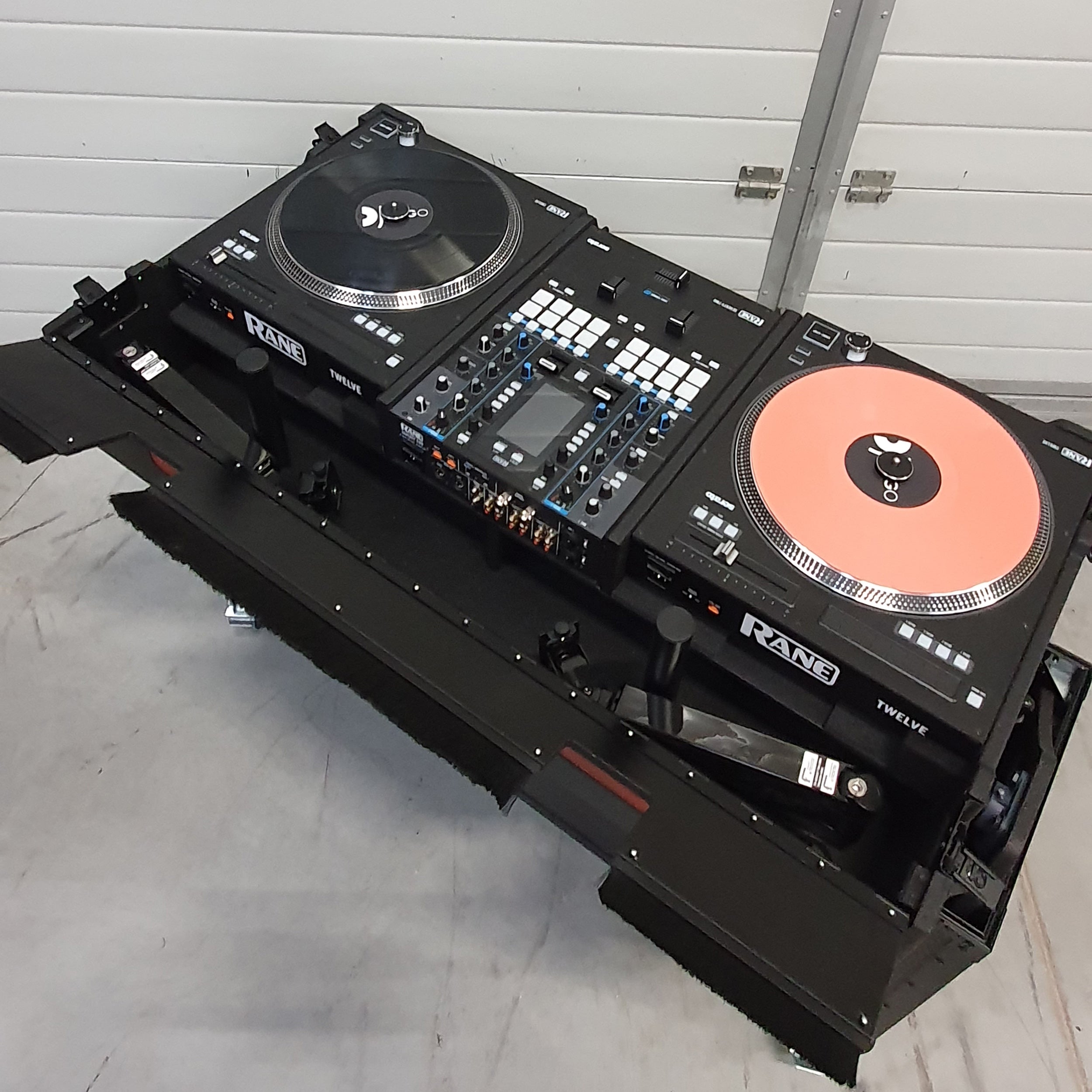 ProX Flip-Ready Easy Retracting Hydraulic Lift Case for RANE Twelve Seventy and Seventy Two MKII Series , with Two Laptop Arms