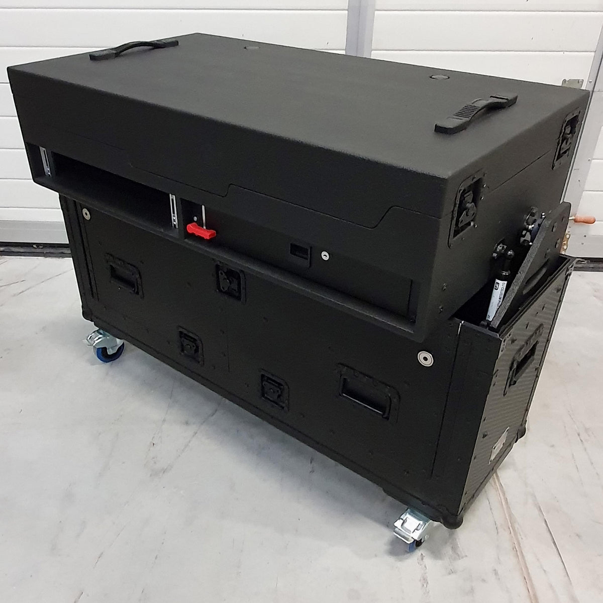 ProX Flip-Ready Easy Retracting Hydraulic Lift Case for RANE Twelve Seventy and Seventy Two MKII Series , with Two Laptop Arms
