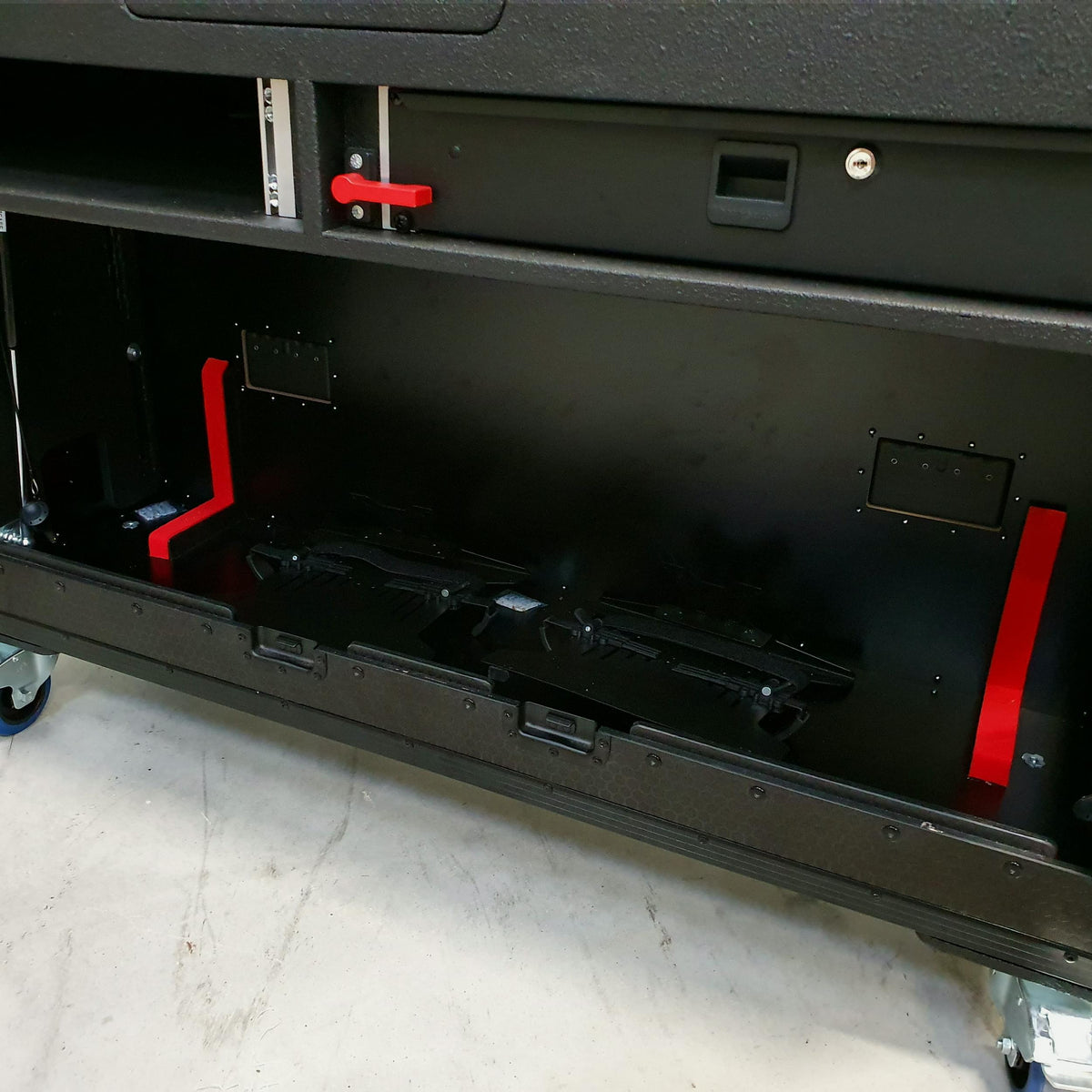 ProX Flip-Ready Easy Retracting Hydraulic Lift Case for RANE Twelve Seventy and Seventy Two MKII Series , with Two Laptop Arms