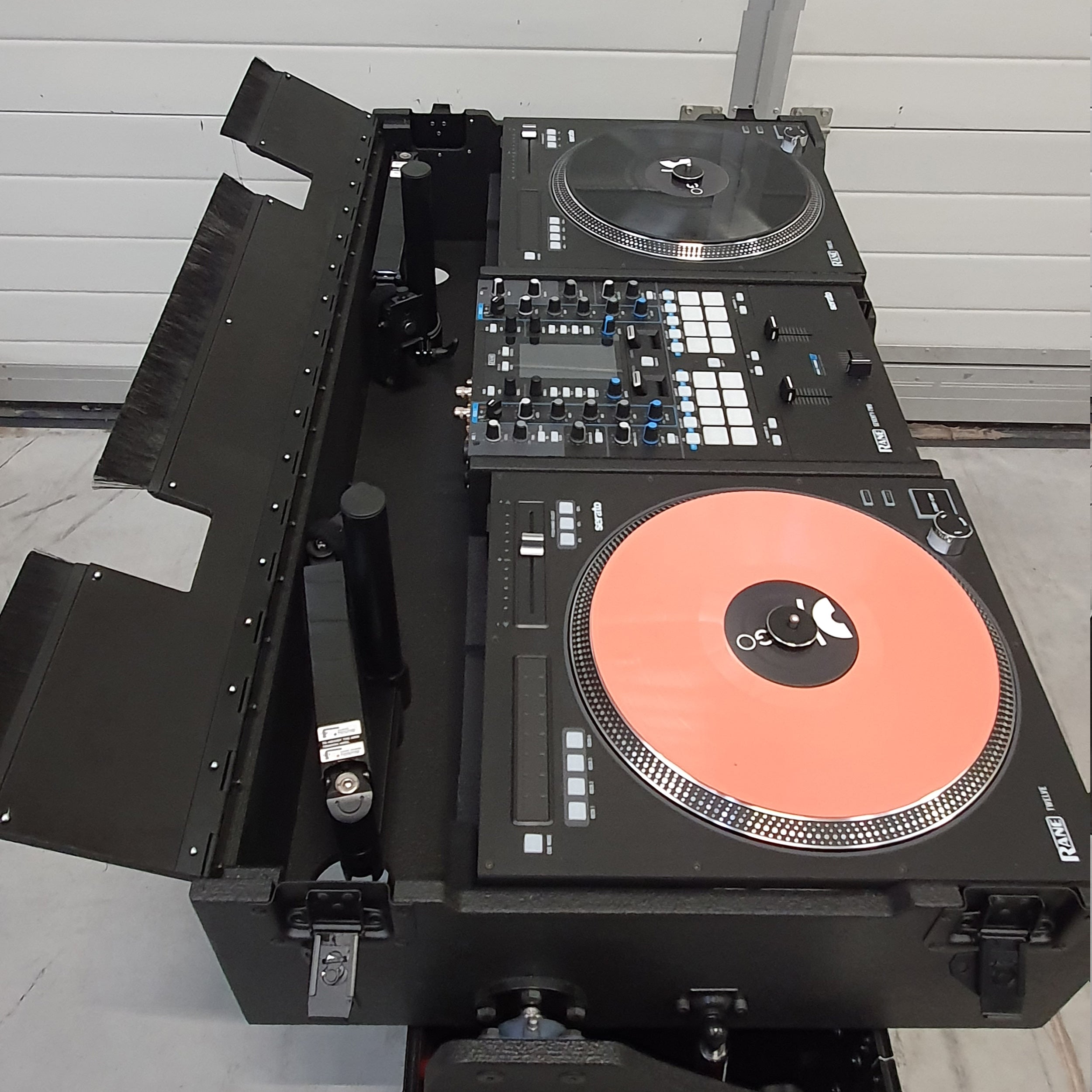 ProX Flip-Ready Easy Retracting Hydraulic Lift Case for RANE Twelve Seventy and Seventy Two MKII Series , with Two Laptop Arms
