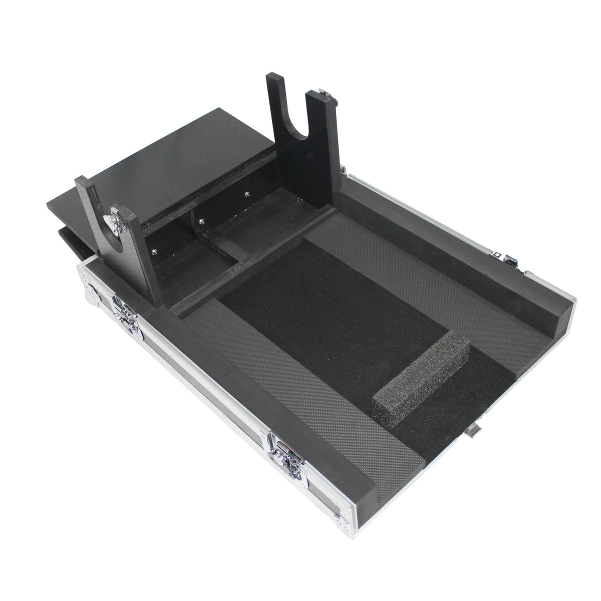 ProX ATA Digital Audio Mixer Flight Case for Yamaha QL1 Mixer CaseConsole with Doghouse compartment and Caster wheels.