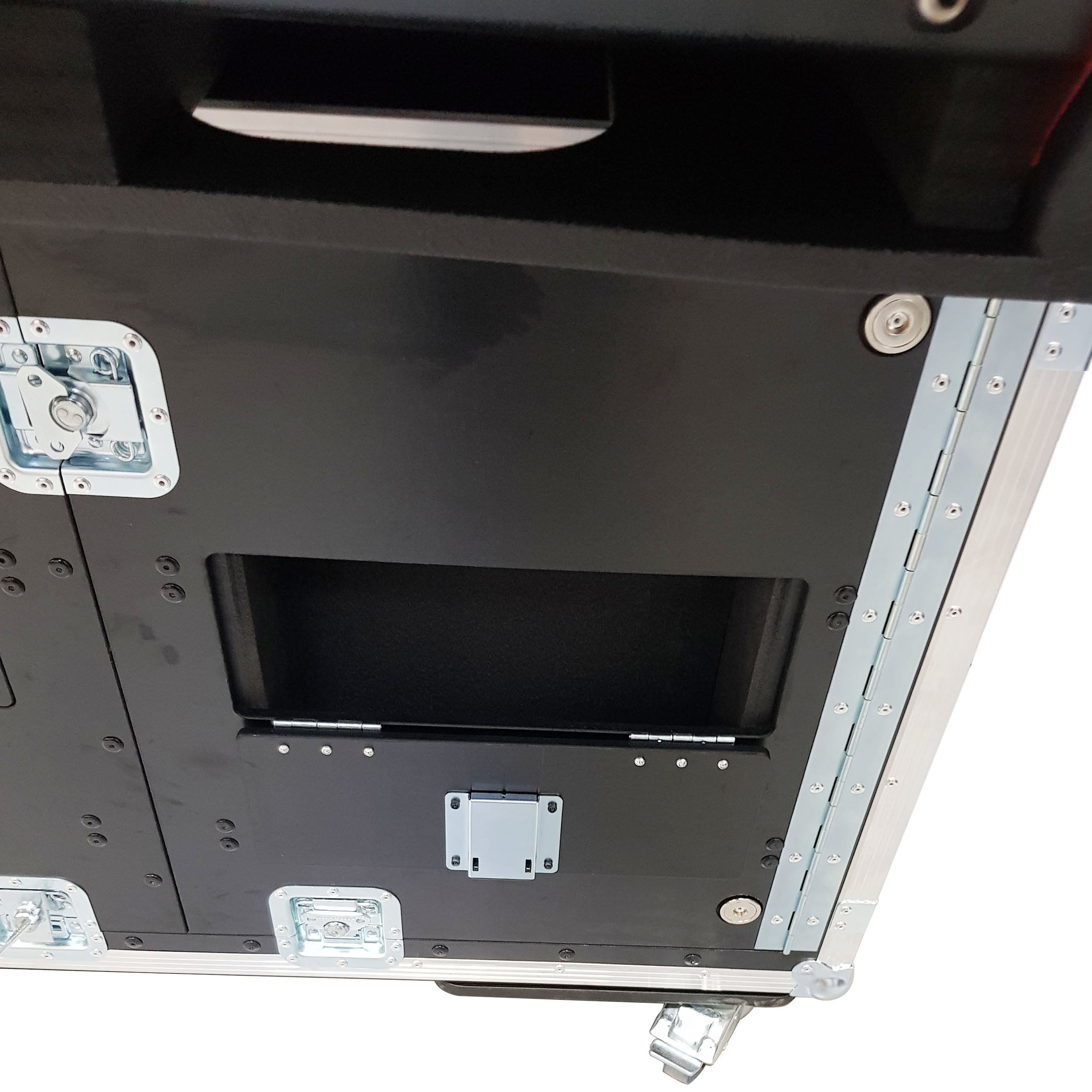 ProX MIDAS M32 Flip-Ready Hydraulic Console Easy Retracting Lifting Case by ZCASE