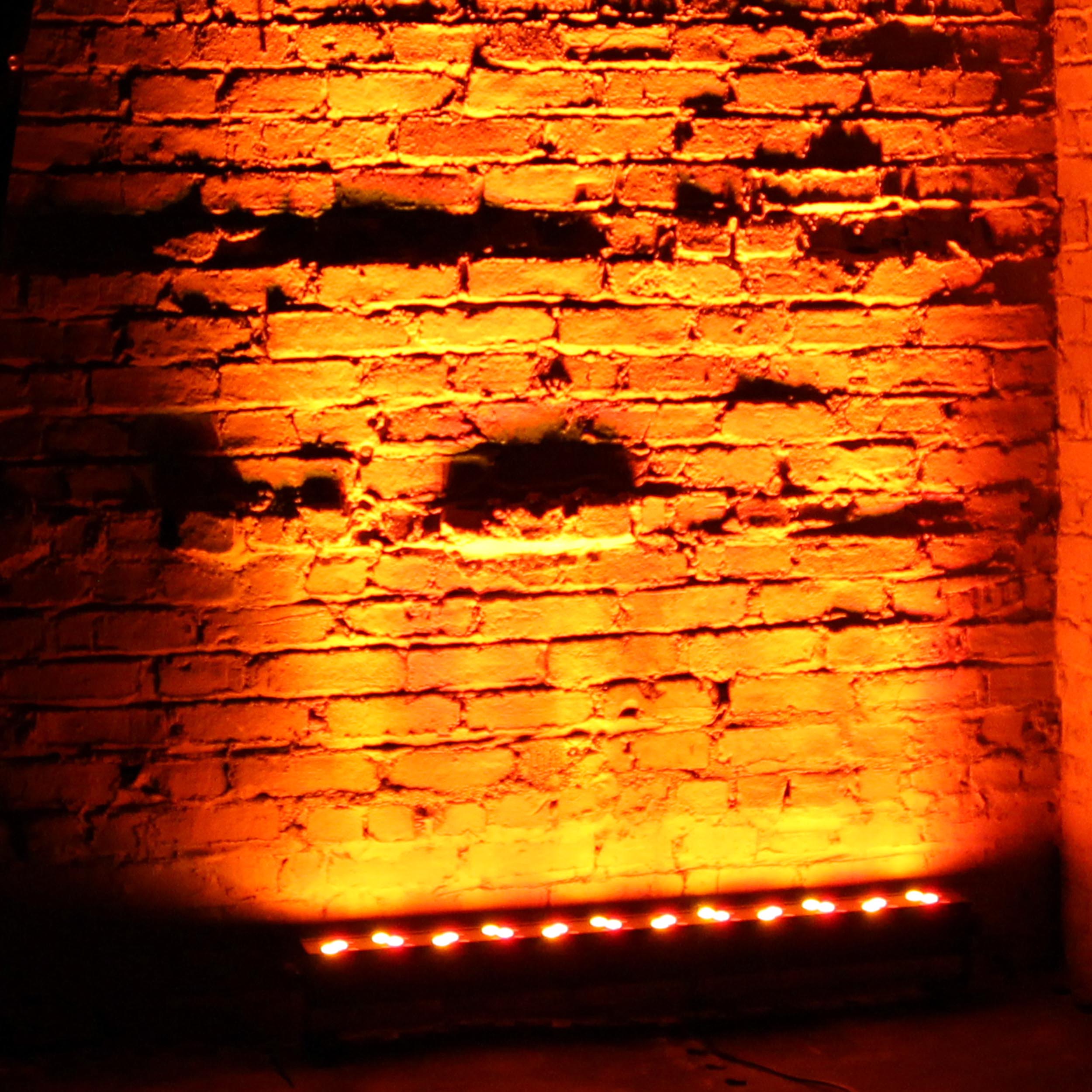 ProX Ultrabright DAZZLER Bar with 60 3W RGBWA LED in White Housing