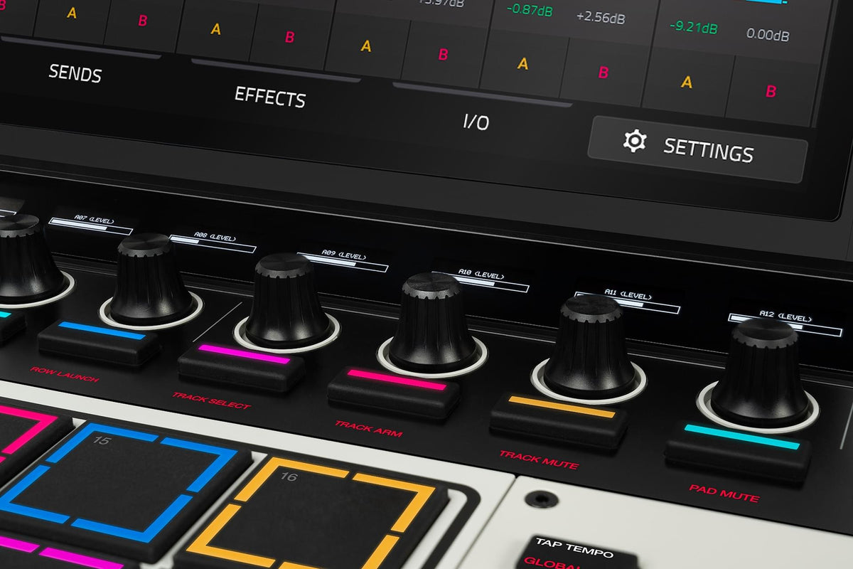 Akai MPC XL - Next-Generation Flagship Standalone MPC for Sampling and Sequencing.