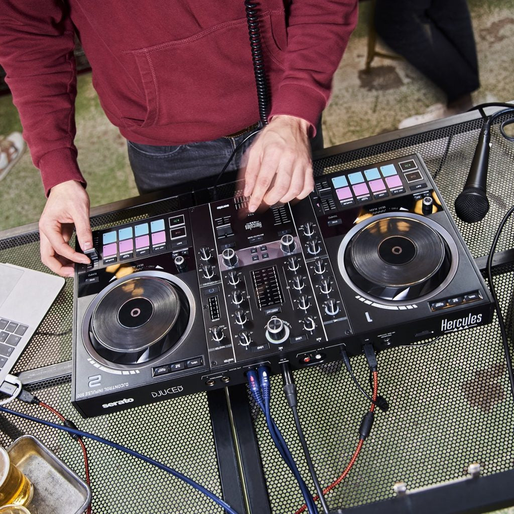 Hercules DJ Control Inpulse 500 - 2-Channel DJ Controller for Djuced & Serato with built in light guides for learning DJs.