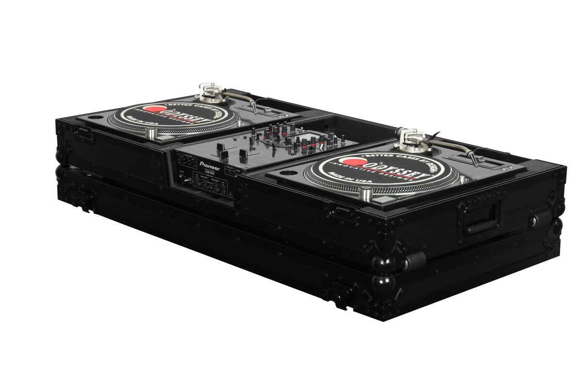 Odyssey FZBM10WBL - Coffin, Fits 10" Mixer + 2 Turntables In Battle Mode.