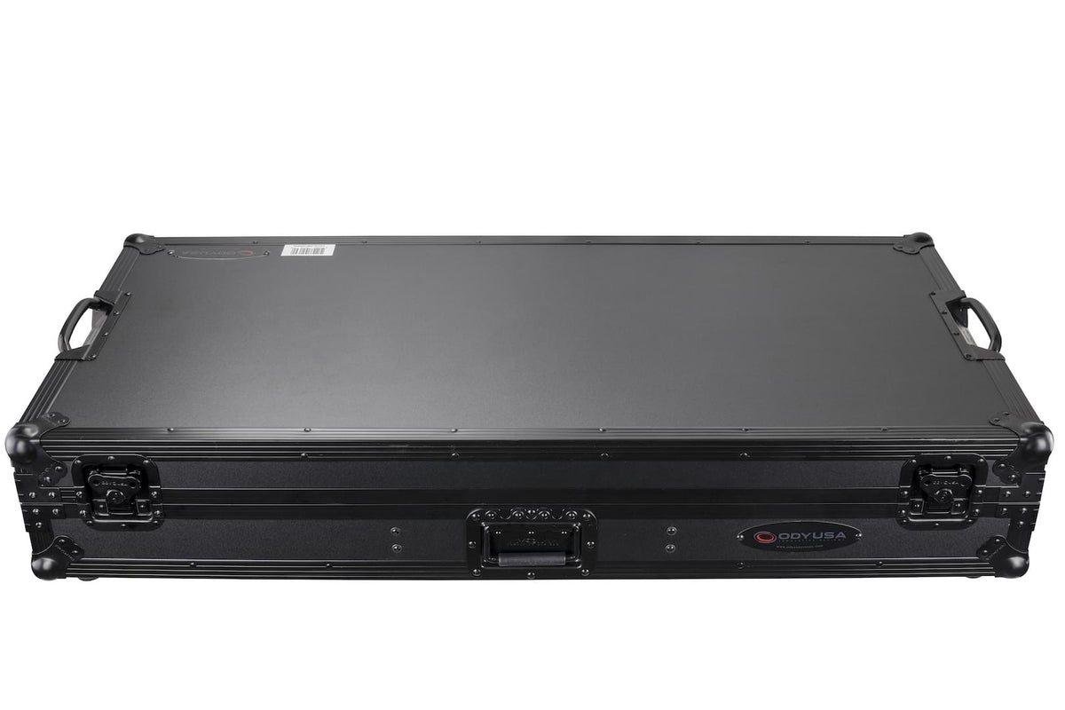 Odyssey FZGSLBM12WRBL - Universal Turntable DJ Coffin with Wheels.
