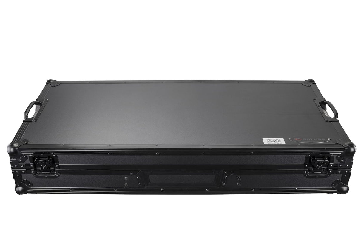 Odyssey FZGSLBM12WRBL - Universal Turntable DJ Coffin with Wheels.