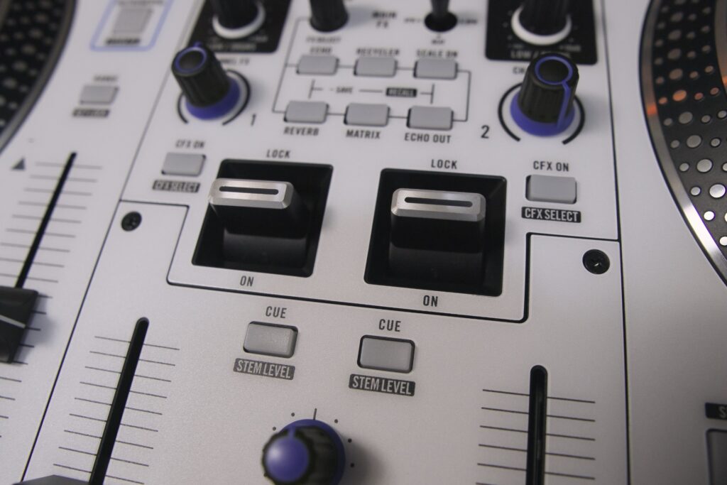 RANE One MKII paddles