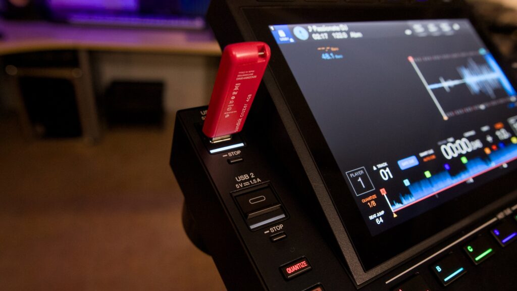 CDJ-3000X USB ports