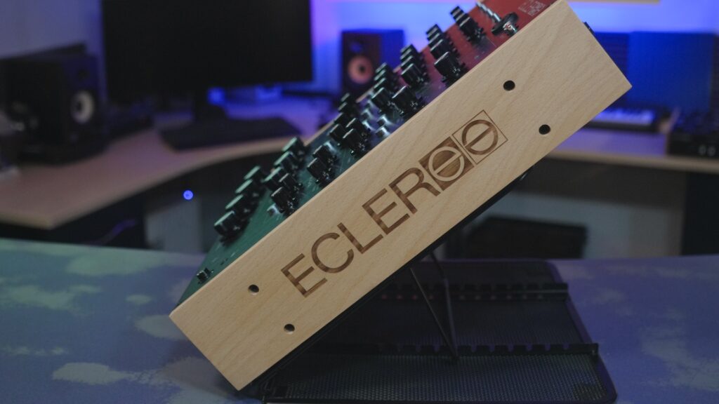 Ecler WARM4 side view