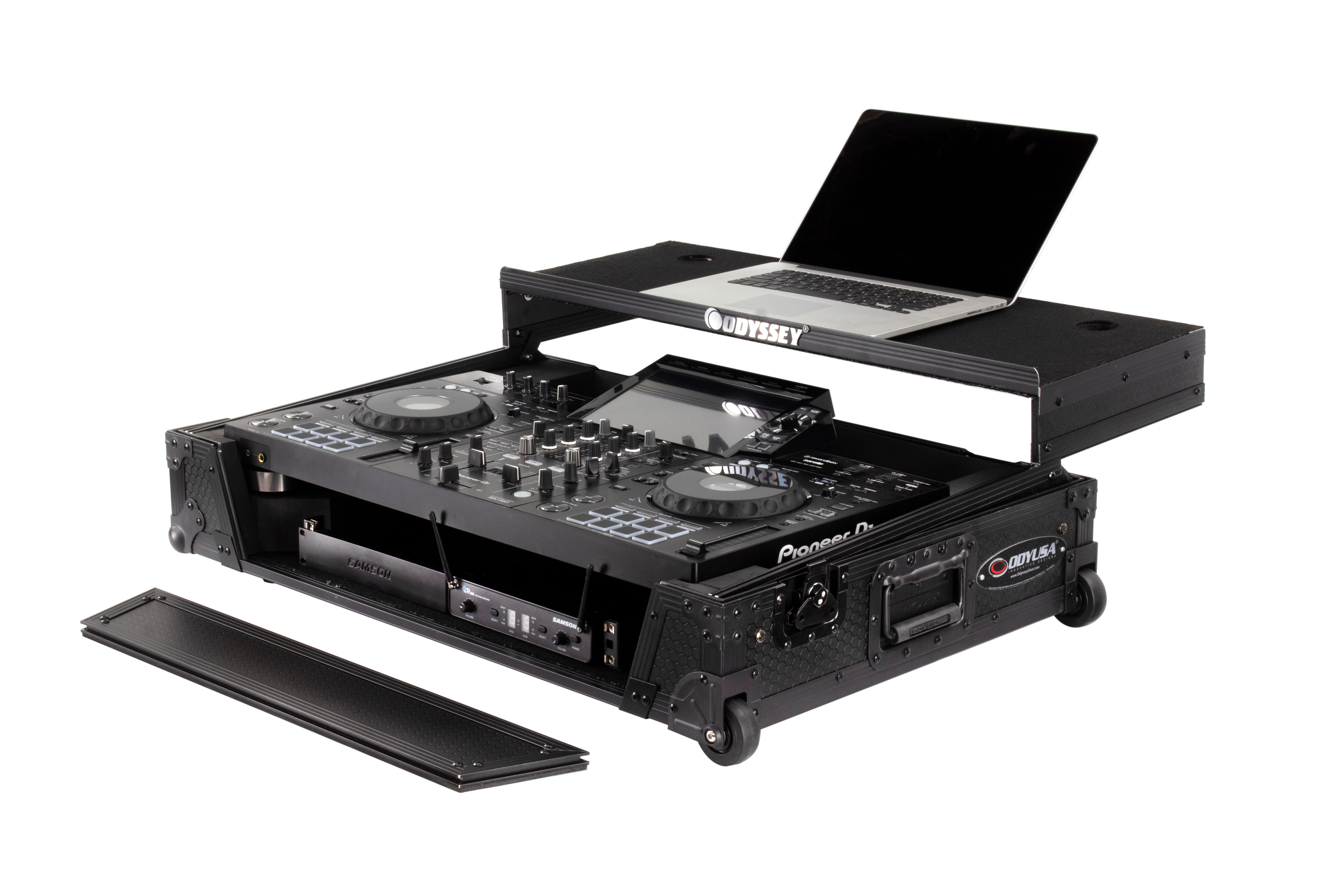 Odyssey 810295 Pioneer XDJ-RX3 Industrial Board Glide Style 1U