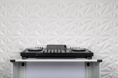 Headliner HL30081 - Solana Portable DJ Booth (White)