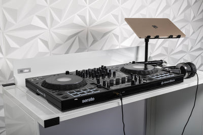 Headliner HL30081 - Solana Portable DJ Booth (White)