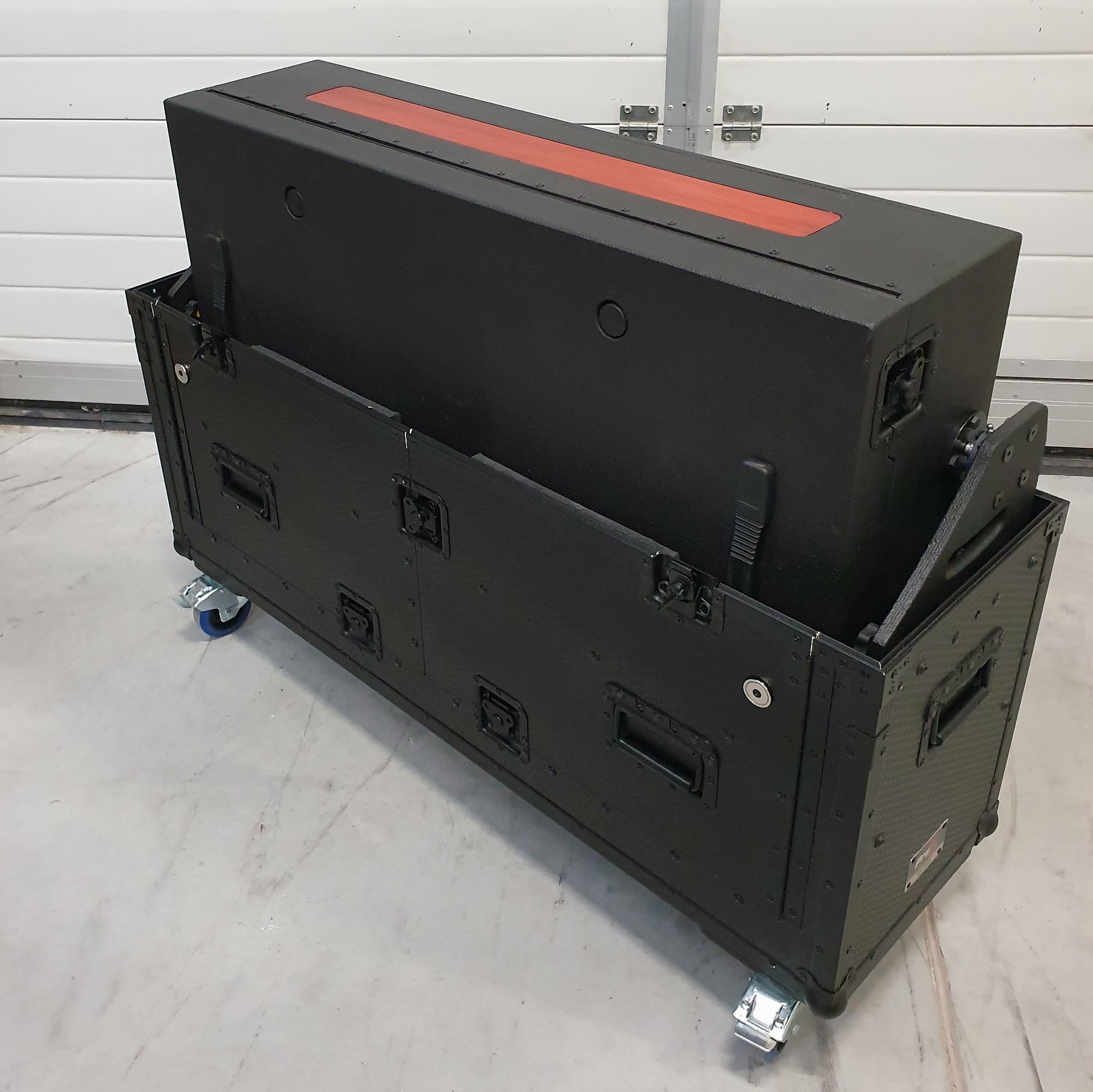ProX Flip-Ready Easy Retracting Hydraulic Lift Case for RANE Twelve Seventy and Seventy Two MKII Series , with Two Laptop Arms
