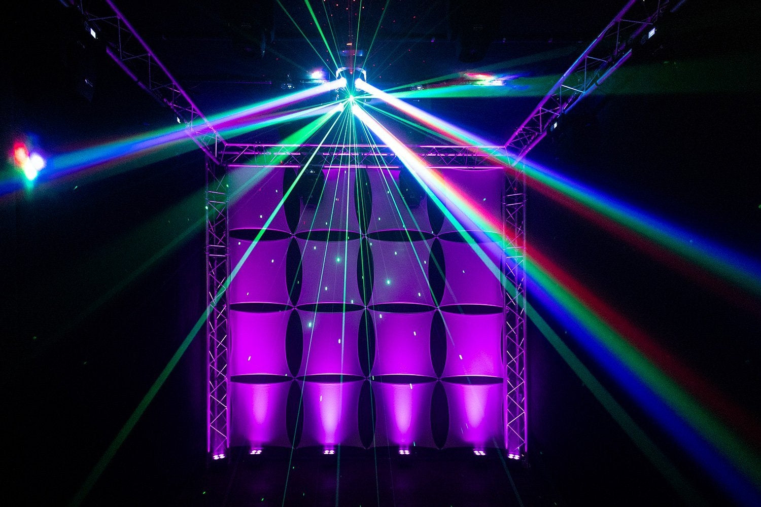 Colorkey Droid FX - Multi-Effect Moving-Head with LED Beams