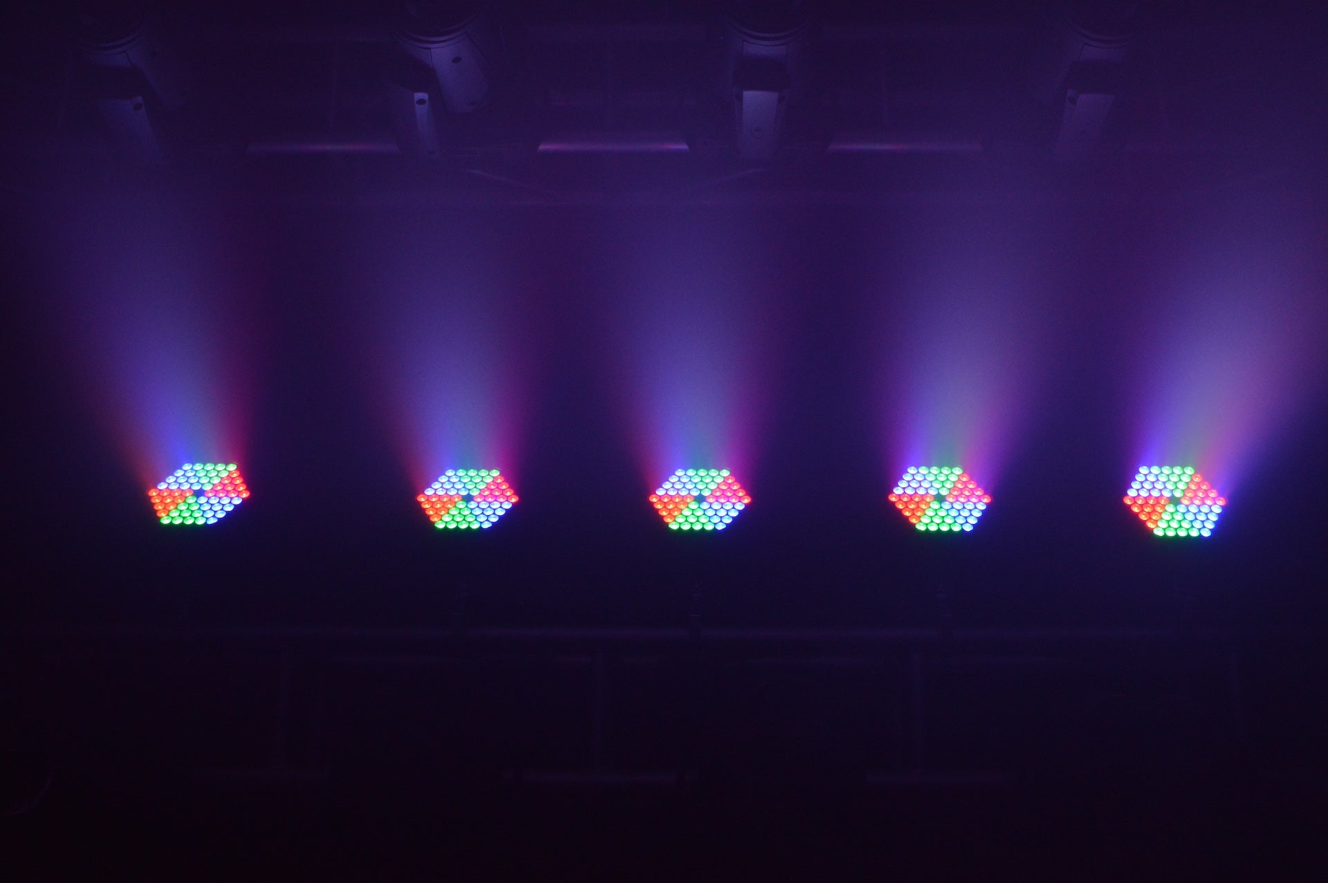 JMAZ RADIANT PAR TRI60 - RADIANT PAR TRI60 180W RGB LED Wash