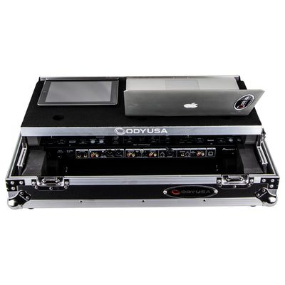 Odyssey FZGSPIDDJ8001 - Pioneer DDJ-800 / XDJ-RR Flight Case with Bottom 1U Rack Space and Glide Platform.