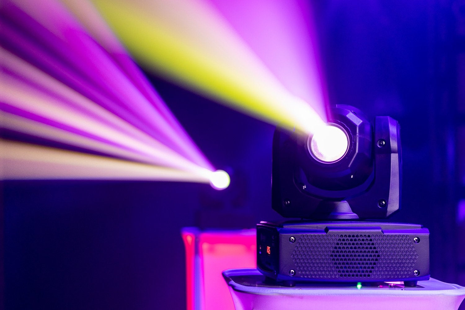 Colorkey Mobile Spot 50 - Battery-powered Moving Head