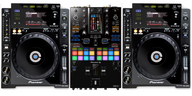 Pioneer DJ DJM-S11 + 2x Pioneer DJ CDJ-900 Nexus Bundle.