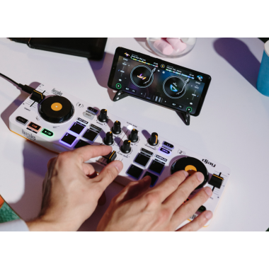 Hercules DJ Control Mix - Portable DJControl to use with