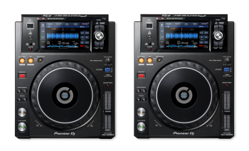 2x Pioneer DJ XDJ-1000MK2 Bundle